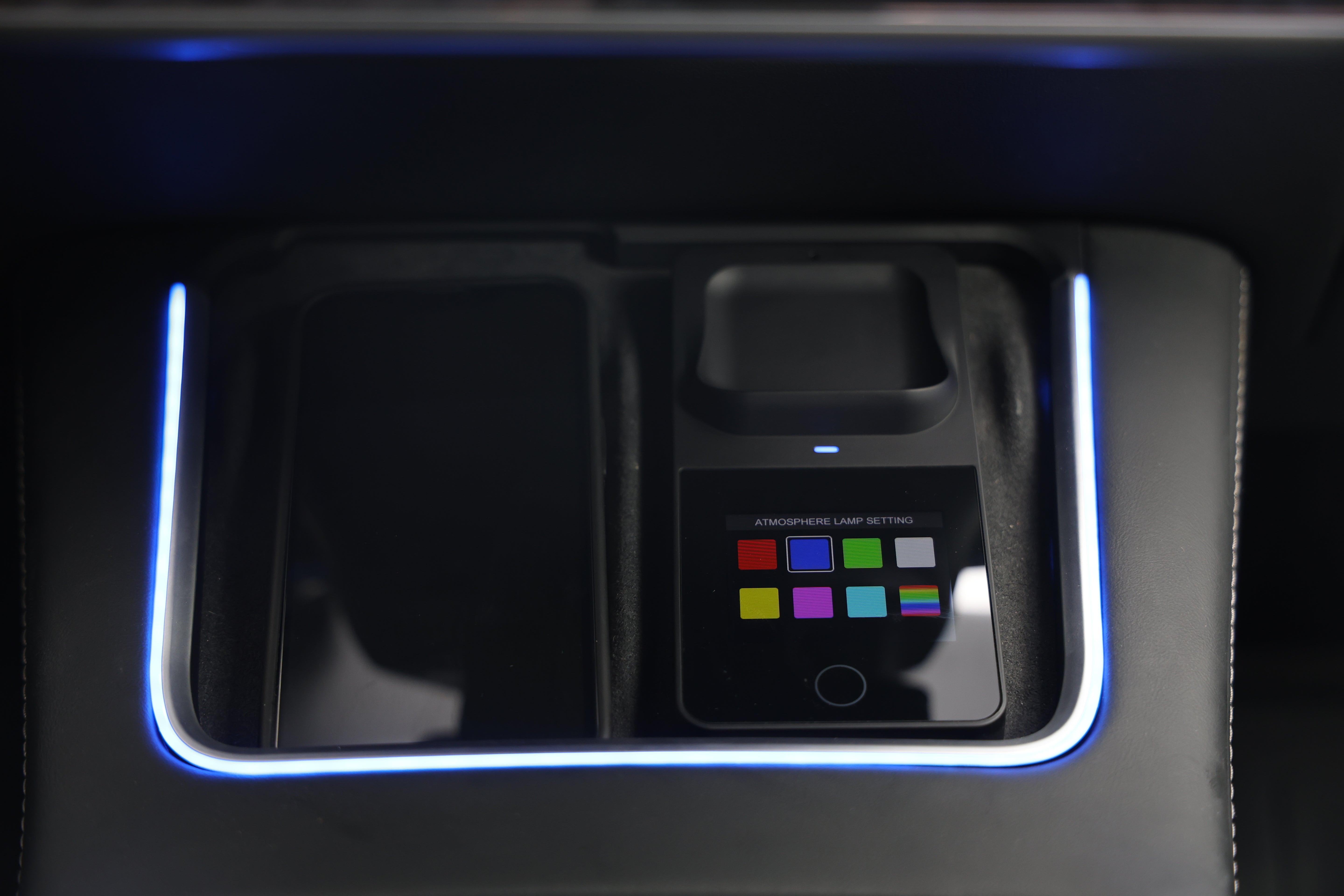 Model Y/3 - Trådløs Oplader Ramme med Ambient Light