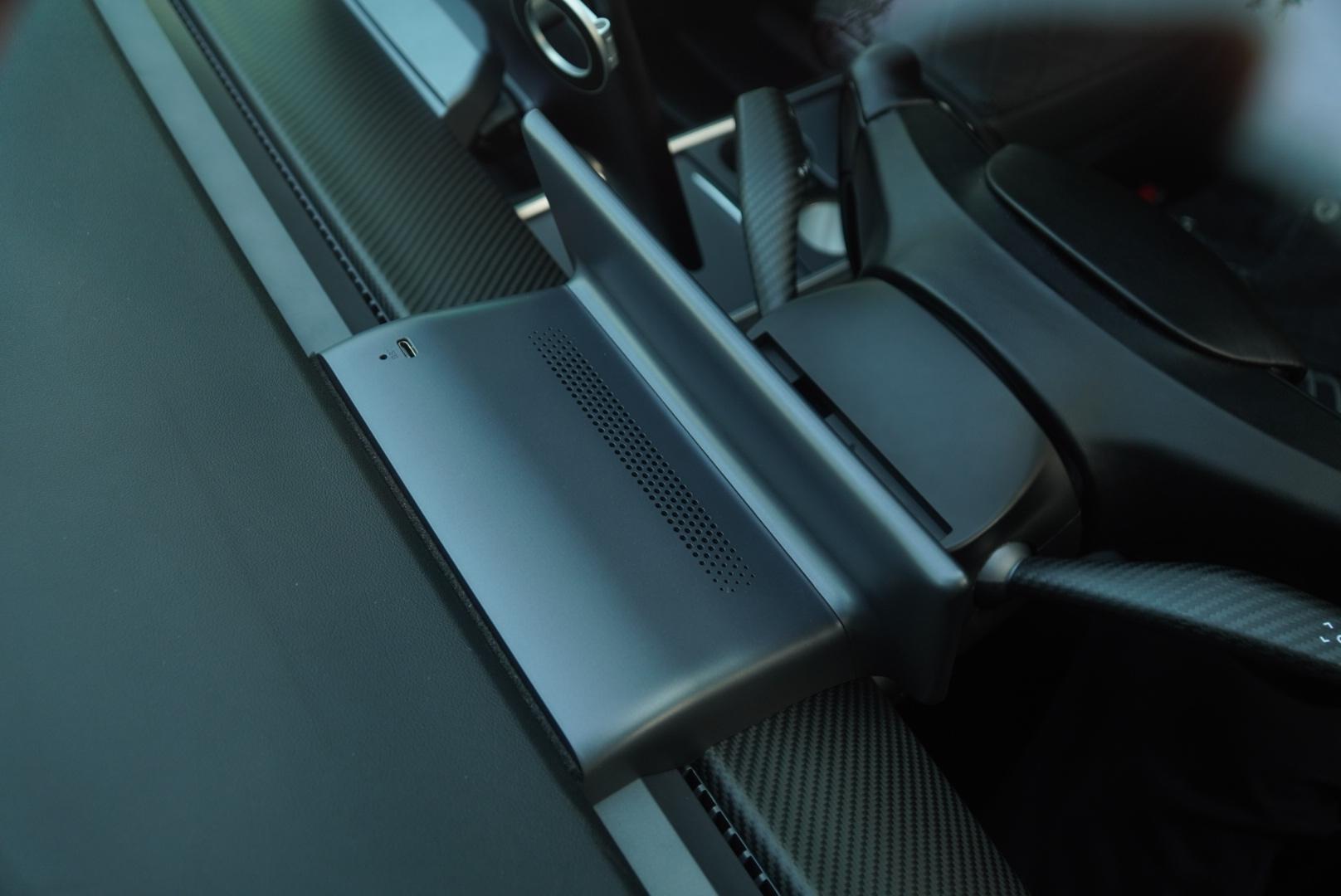 F9 skærm air flow