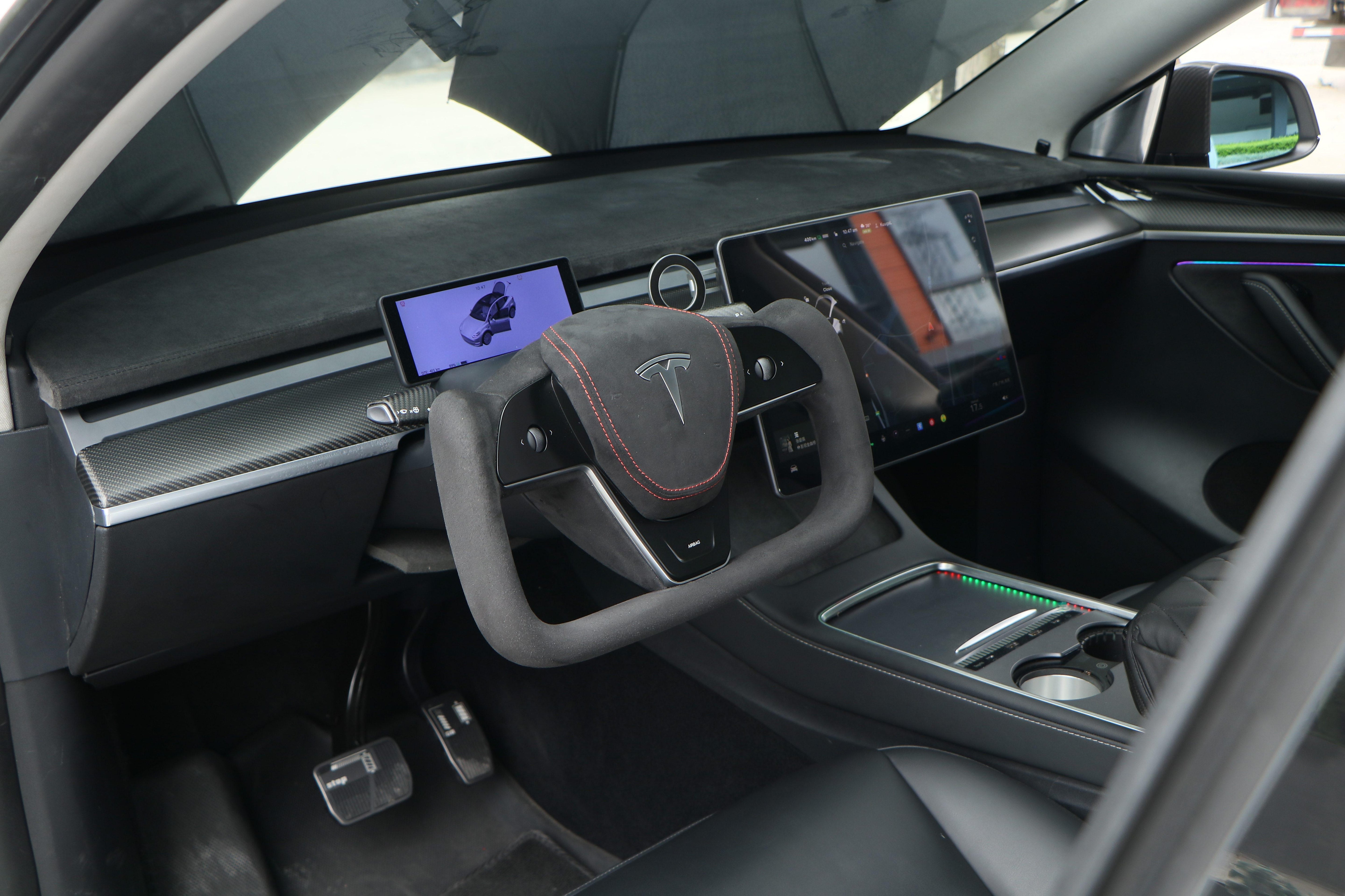 Model 3/Y – Yoke Steering Wheel